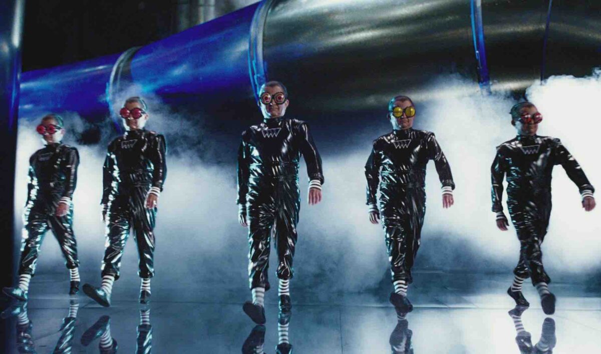 フィリップ ウィーグラッツ ジョニー デップ主演 チャーリーとチョコレート工場 想像力と 特別対談 ポジティブソサエティの旅 ジャック アタリ 柳井 正 Ceril Iskandar